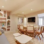 Nochichi Collections - Center Apartment *