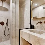 Apartment Nochichi Collections - Center *