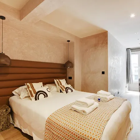 Nochichi Collections - Center * Párizs