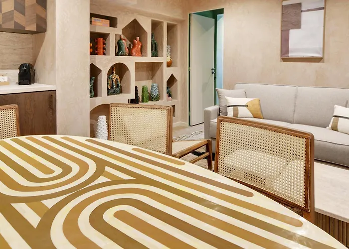 Nochichi Collections - Center *