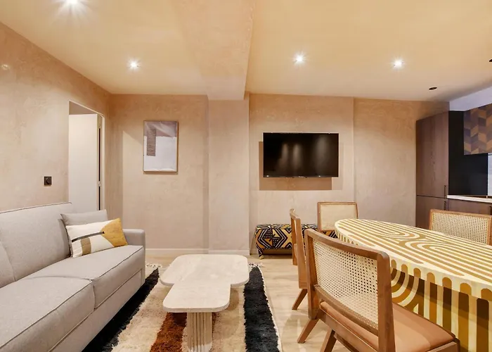 Nochichi Collections - Center Apartman Párizs