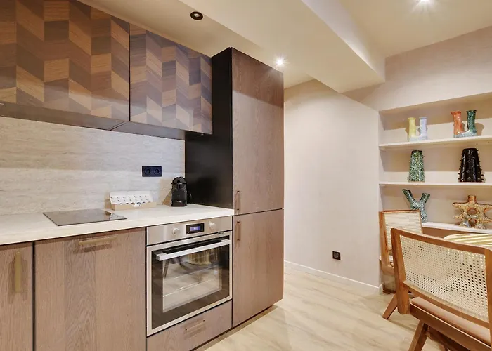 Nochichi Collections - Center * Párizs