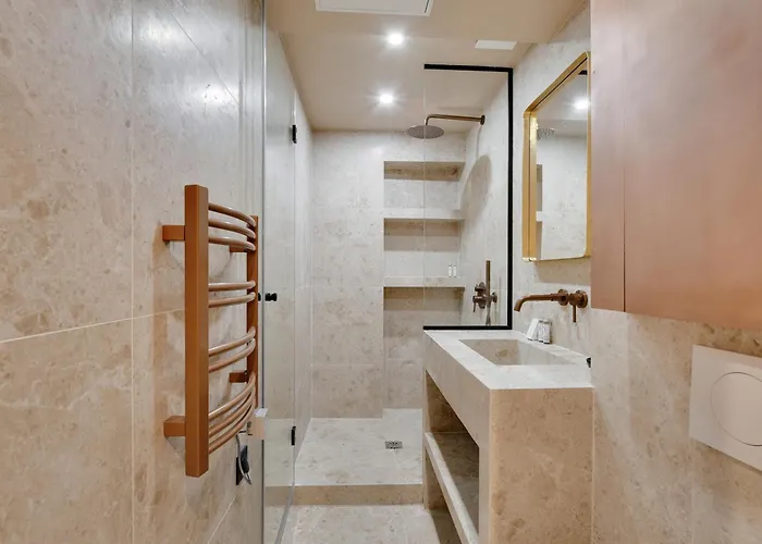 Nochichi Collections - Center *