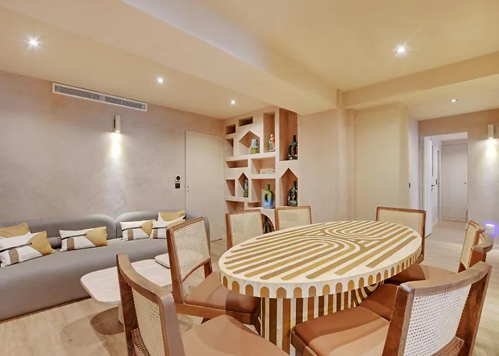 Nochichi Collections - Center Apartman *