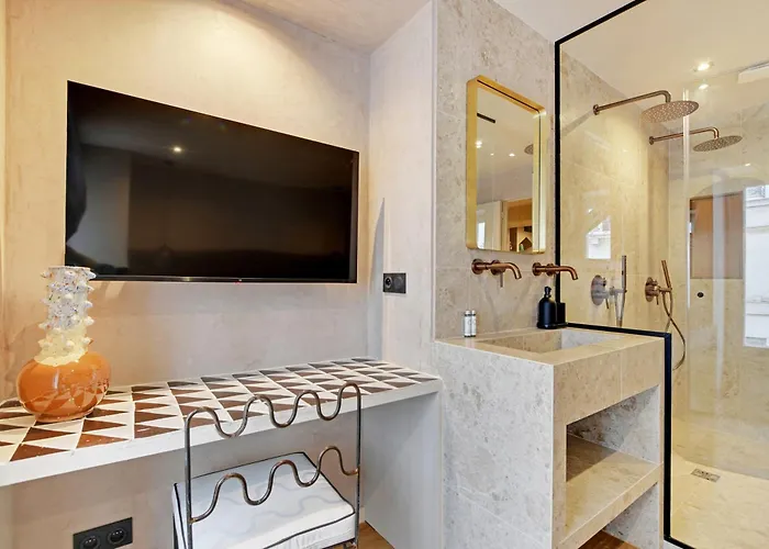 Nochichi Collections - Center * Párizs