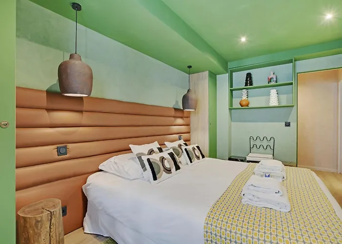 Nochichi Collections - Center Apartman Párizs